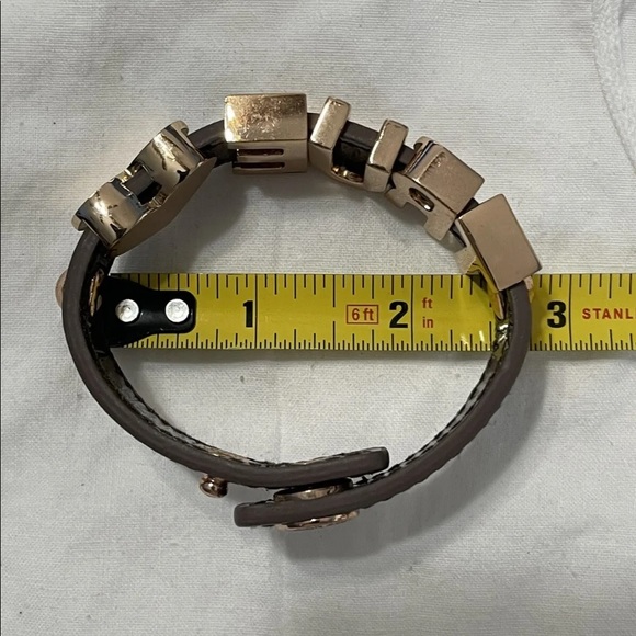 BCBG Generation Bracelet True Love Heart Pink Rose Gold Cuff Excellent condition - Picture 7 of 7